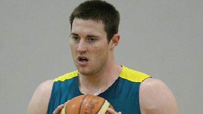 Στον Ίκαρο ο Μπέινς!