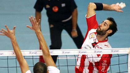 «Ερυθρόλευκος» ο Ιωάννου