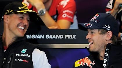 Ο ήρωάς του!