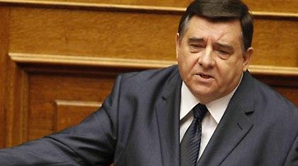 «Καλός είναι μωρέ o Kαρατζαφέρης, αλλά…»