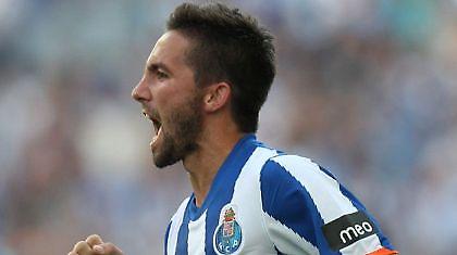 Μουτίνιο στο προσκήνιο