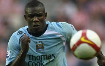 Ανανέωσε ο Ρίτσαρντς