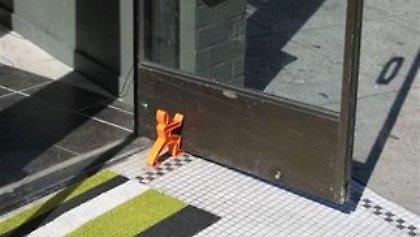 Έκλεψαν ακόμη και… πόρτα από σχολείο!