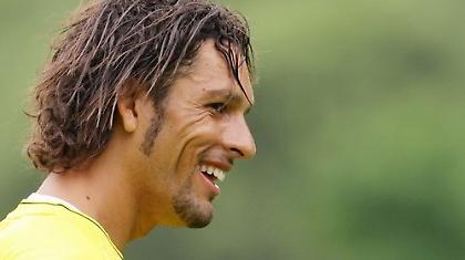 Βλέπει Αμάουρι η Παρί