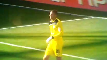 Τον κρέμασε ο τερματοφύλακας (video)