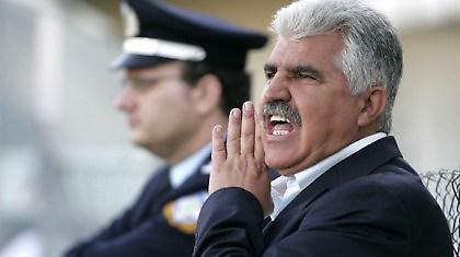 Αναλαμβάνει ο Παράσχος