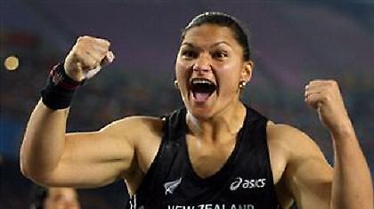 Η κλασική και μόνιμη πρώτη…