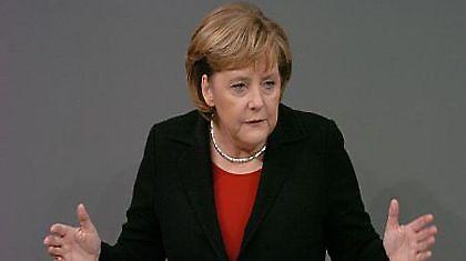 Τρίζει τα δόντια η Μέρκελ!