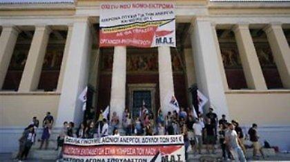 «Χιονοστιβάδα» καταλήψεων στα Πανεπιστήμια