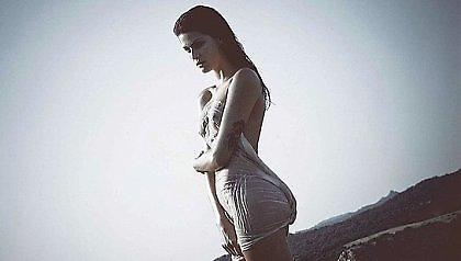 Κορίτσια… λάστιχα (pics)