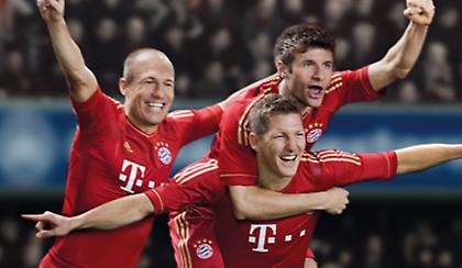 Οι Recordmeister Βαυαροί παίζουν με ολοκόκκινα!