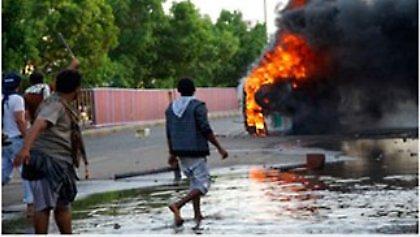 Πολύνεκρες επιθέσεις στην Υεμένη