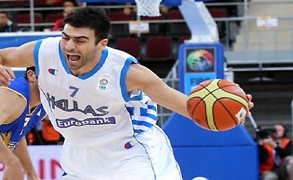 Βασιλειάδης: «Ρυθμό από την άμυνα»