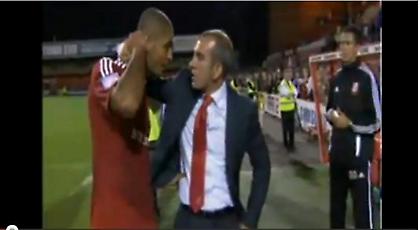 Μετά το ξύλο, τον διώχνει από την ομάδα!