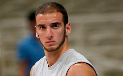 Κουφός: «Μόνο νίκη κόντρα στην ΠΓΔΜ»