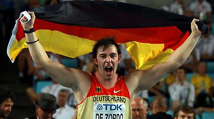 Τον… εκθρόνισε