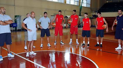 «Έκλεισε» φιλικά