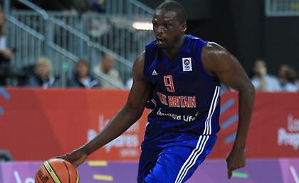 Την άφησε στην… απ’ έξω