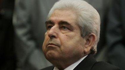 Αποποιήθηκε της πολιτικής ευθύνης για την έκρηξη στη ναυτική βάση