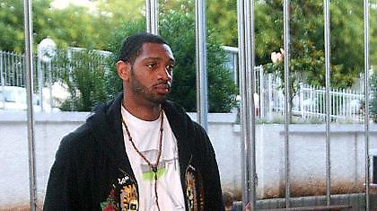 «Είναι ομάδα-θρησκεία»