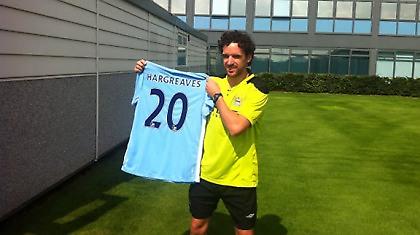 Χάργκριβς, λόγω …φτώχειας