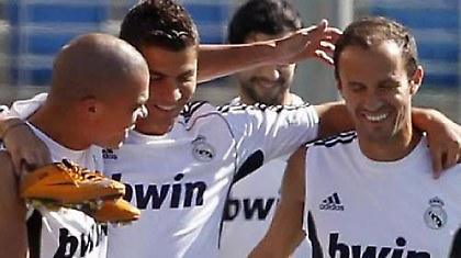 Ο Ρονάλντο έλυσε την κόντρα Καρβάλιο-Πέπε (video)