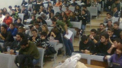 Βολική Ιφιγένεια το Πανεπιστήμιο;