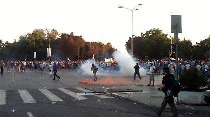 Κόλαση με πετροπόλεμο και χημικά στη ΔΕΘ