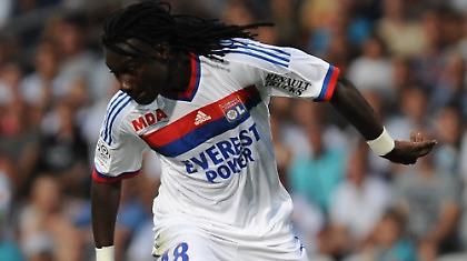 Στην κορυφή η Λιόν