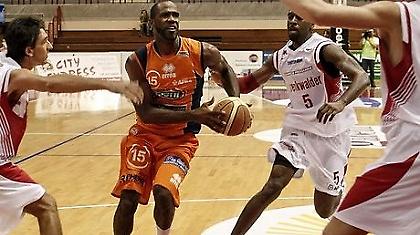 Το «ευχαριστώ» της Αρμάνι στον Μπόικιν