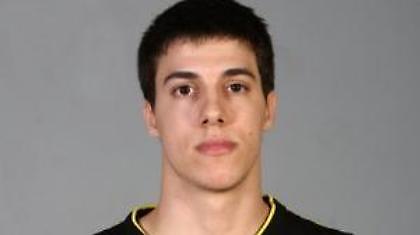 Ανανέωσε ο Καπινιάρης