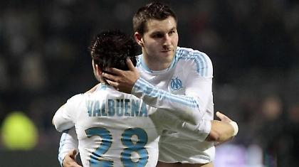 Αμφίβολοι Ζινιάκ, Βαλμπουενά ή «κρυφτό» Ντεσάν