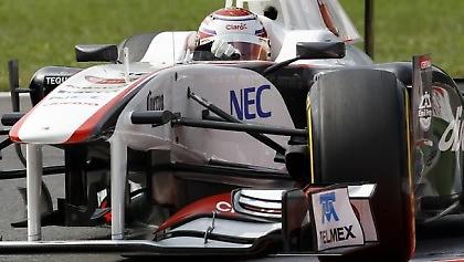 Δεν ξεχνά τους συμπατριώτες του