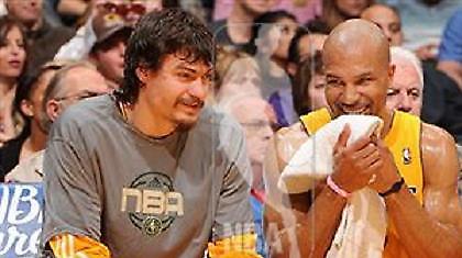 Συμφώνησε με Μόρισον ο Ερυθρός Αστέρας