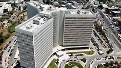 Προς εβδομάδα τεσσάρων ημερών με περικοπές στον ΟΤΕ