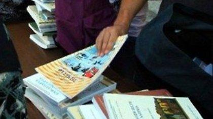 Κάθε μέρα και νέες αποστολές βιβλίων