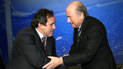 Μπλάτερ: «Ανοησίες»