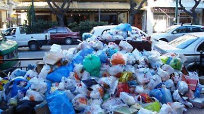 Η μπόχα επιστρέφει