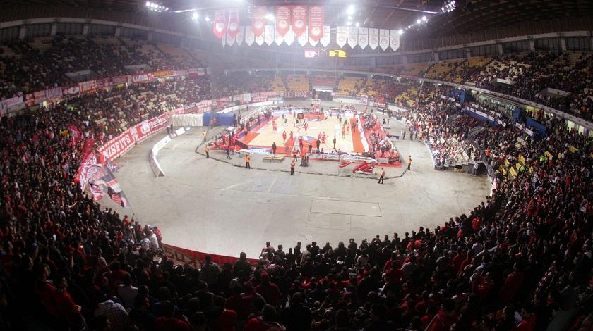 Μειωμένες τιμές στα «ερυθρόλευκα» διαρκείας