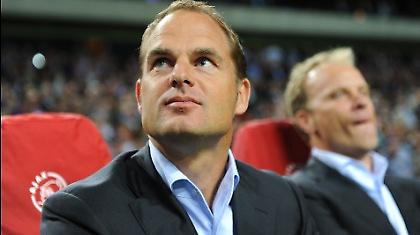 Ντε Μπουρ: «Φανταστικό μάθημα για τον Άγιαξ»