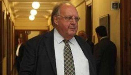 Επεισόδιο με το Θ. Πάγκαλο έξω από τη Βουλή