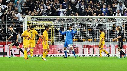 Παιδιά, να οργανωθούμε γιατί έχουμε φάει τέσσερα και έχουμε ρίξει μόνο ένα…