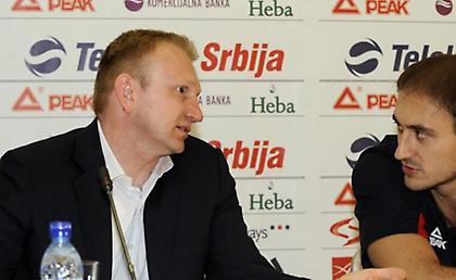 Προεδρικές ντόπες εν όψει Ελλάδας στη Σερβία