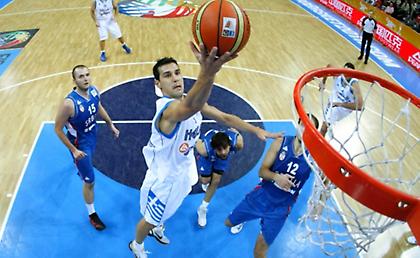 Με τον Γιάννη, τον Νικόλα, τον Αντώνη και τα άλλα παιδιά...