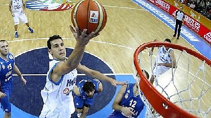 Κόντρα στον Κλέιζα, τον Χόρφορντ και τον...ΜακΚαλεμπόφσκι η Εθνική