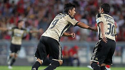 «Πέταξαν» στην κορυφή