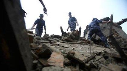 Δεκάδες νεκροί από το σεισμό στην Ινδία