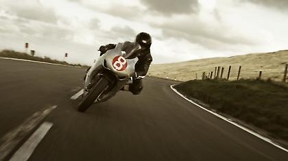 Avant Premiere: «TT3D - Αδρεναλίνη στο Κόκκινο»