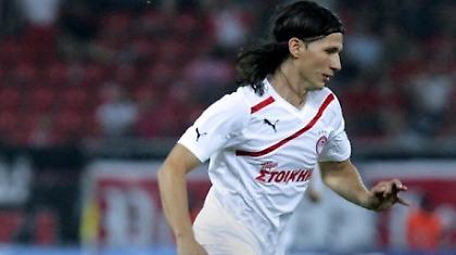 Πάντελιτς, Μήτρογλου και... Βέλλιος