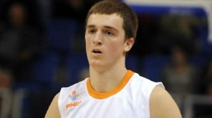 Επιμένει… νεανικά η Παρτιζάν